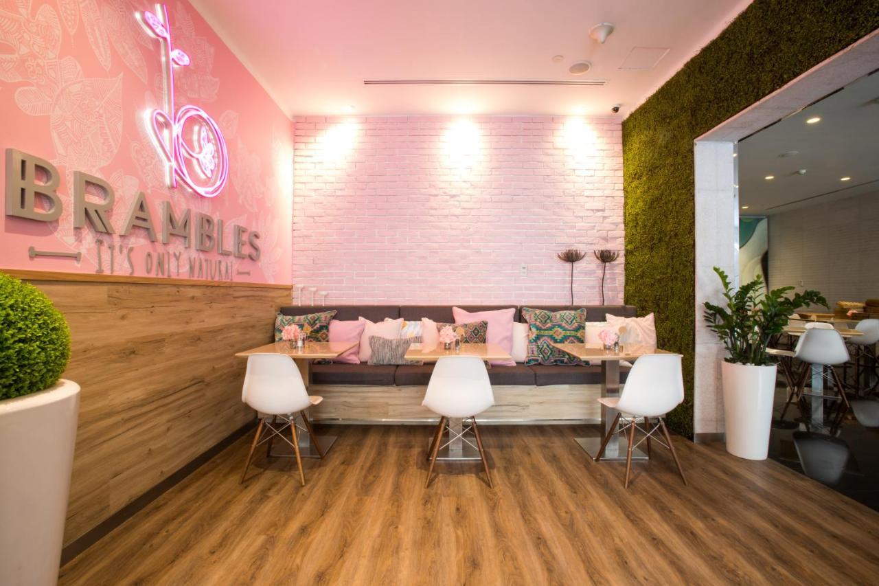 Citadines Metro Central Dubai Ngoại thất bức ảnh