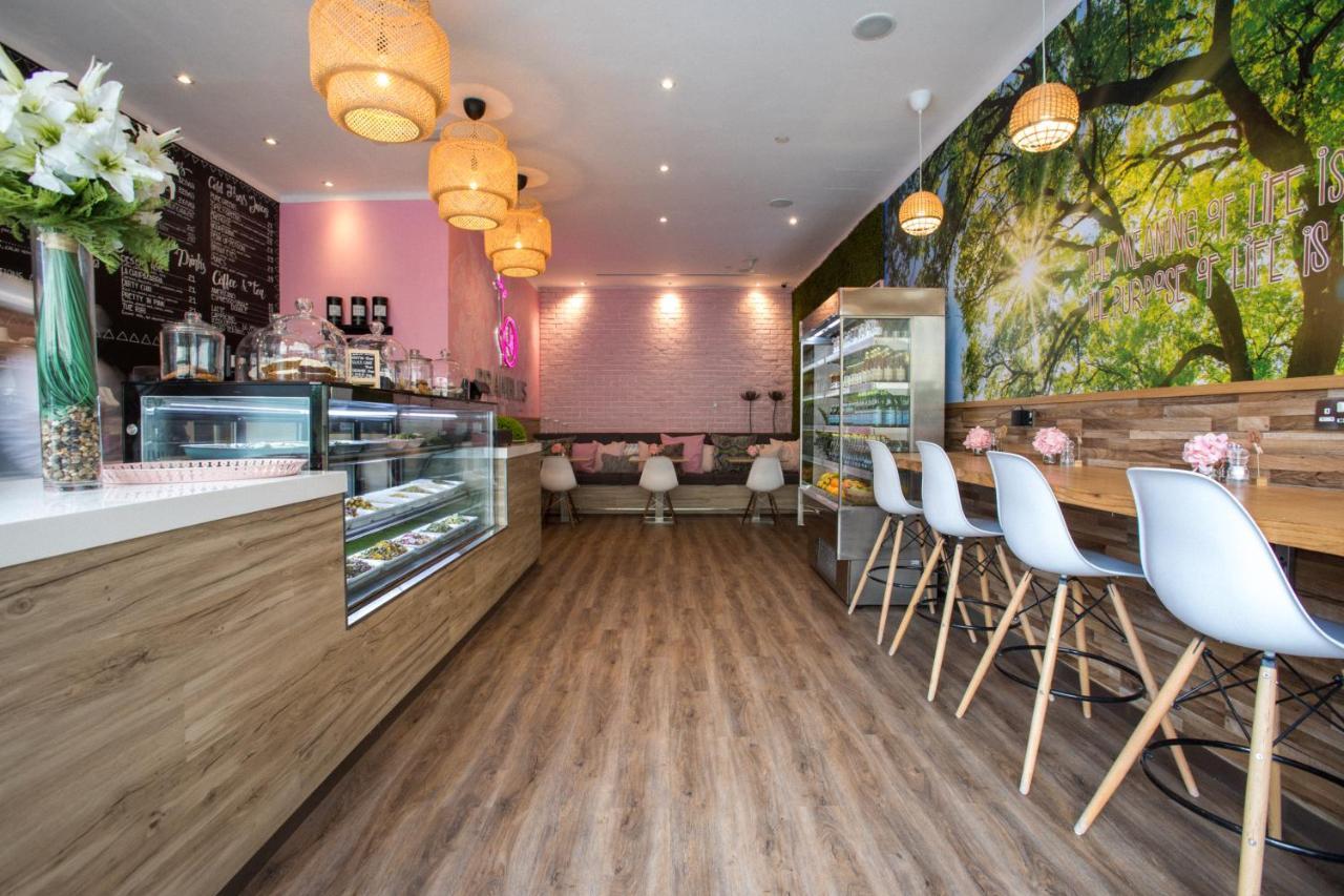 Citadines Metro Central Dubai Ngoại thất bức ảnh